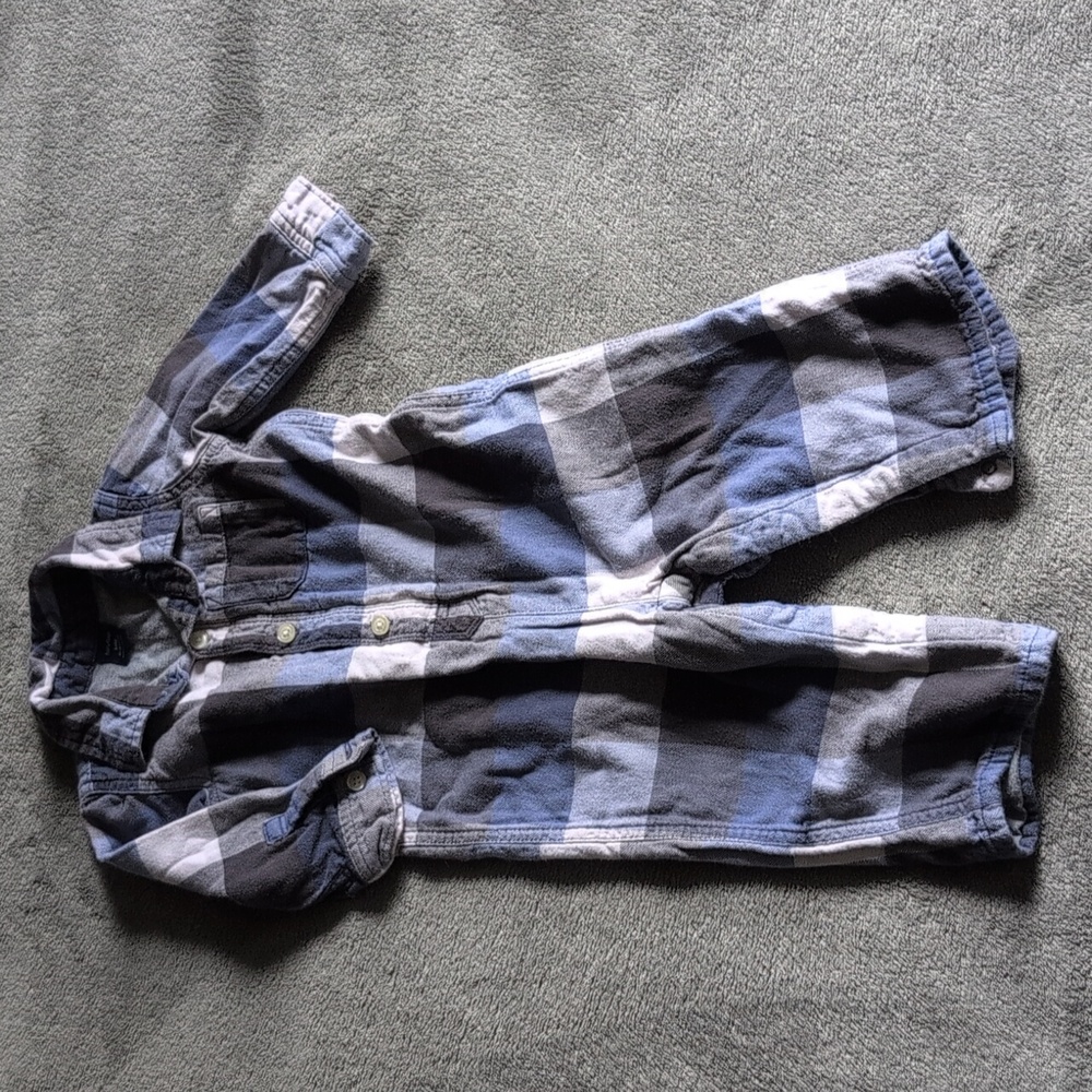 GAP Baby Adorable Plaid Onesie in Blue and Gray, Fleece Lined